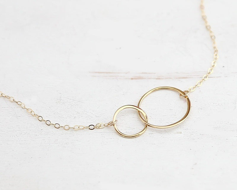 Interlocked Circle Necklace - Gift for Cousin 